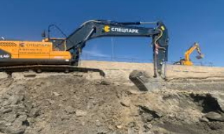 Разработка грунта под коллекторы в Усинске от 2600 руб. – 2Землекопа-Снс